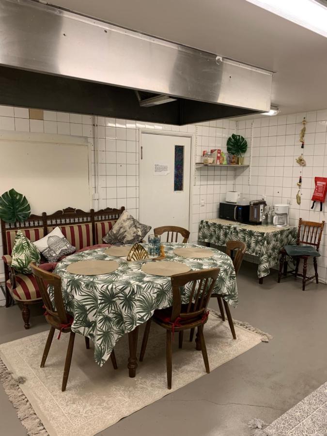 Wherever Mini Hostel โรวานิเอมิ ภายนอก รูปภาพ