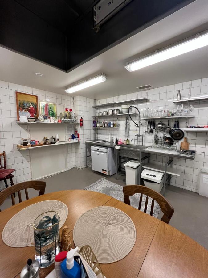 Wherever Mini Hostel โรวานิเอมิ ภายนอก รูปภาพ